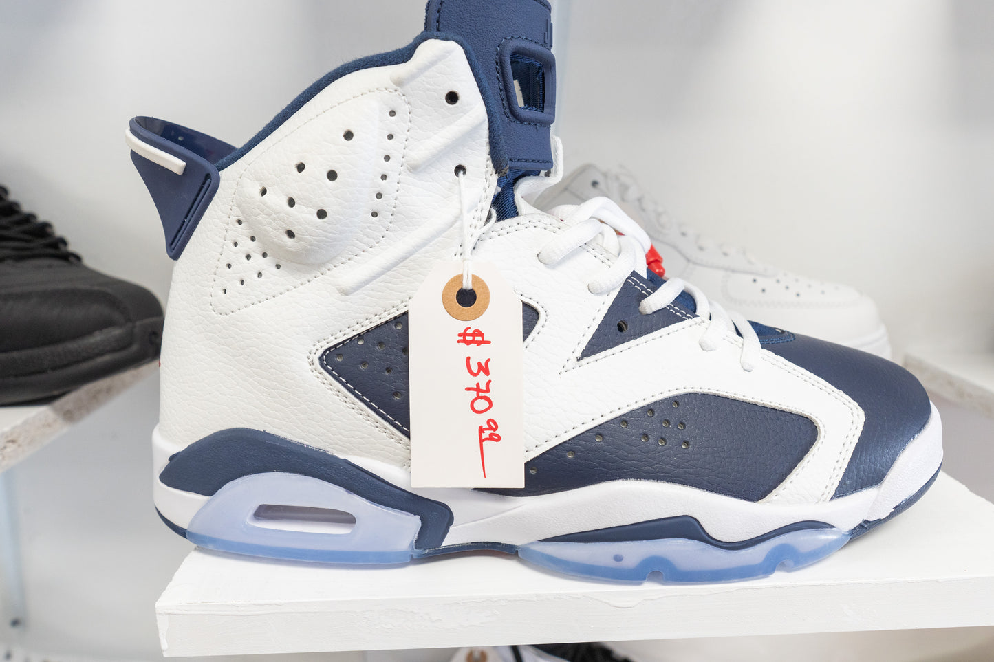 Retro 6 "Navy Blue"